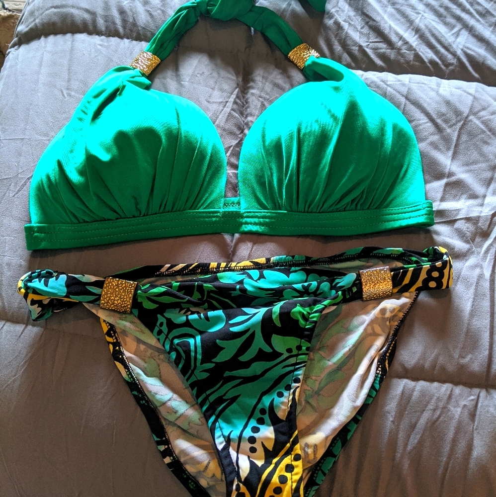Venus Bikini